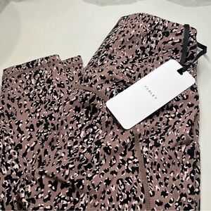 Varley women's Let's Go Pocket‎ Legging 25" 2.0 size small animal print workout